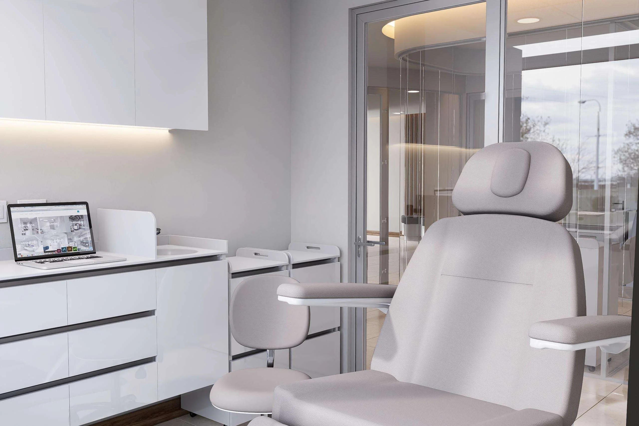 Box de tratamiento capilar con sillón reclinable y mueble de trabajo de la Clínica Capilar en Providencia — Grupo Lecaros