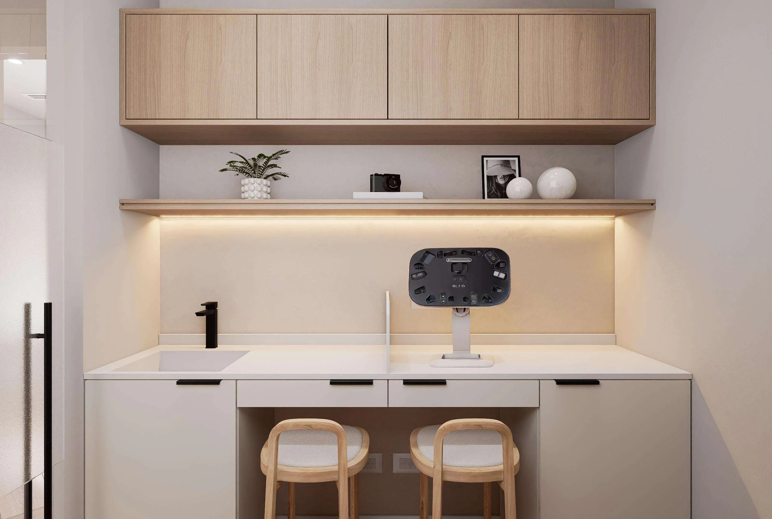 Office y kitchenette del centro de Medicina Estética en Miami — Grupo Lecaros